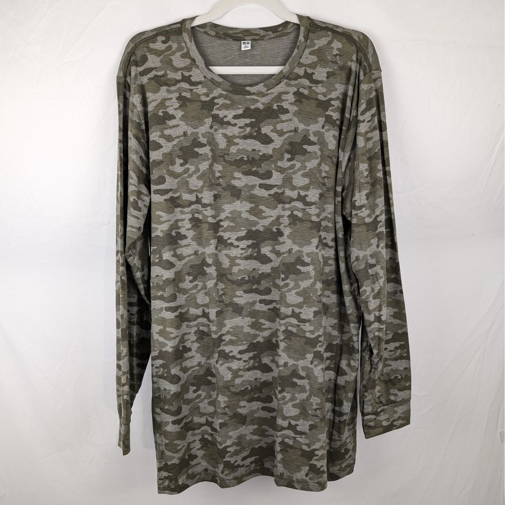 Lot of 2 Uniqlo Heattech Men XL Green Camo Long Sleeve Thermal Shirt Performance